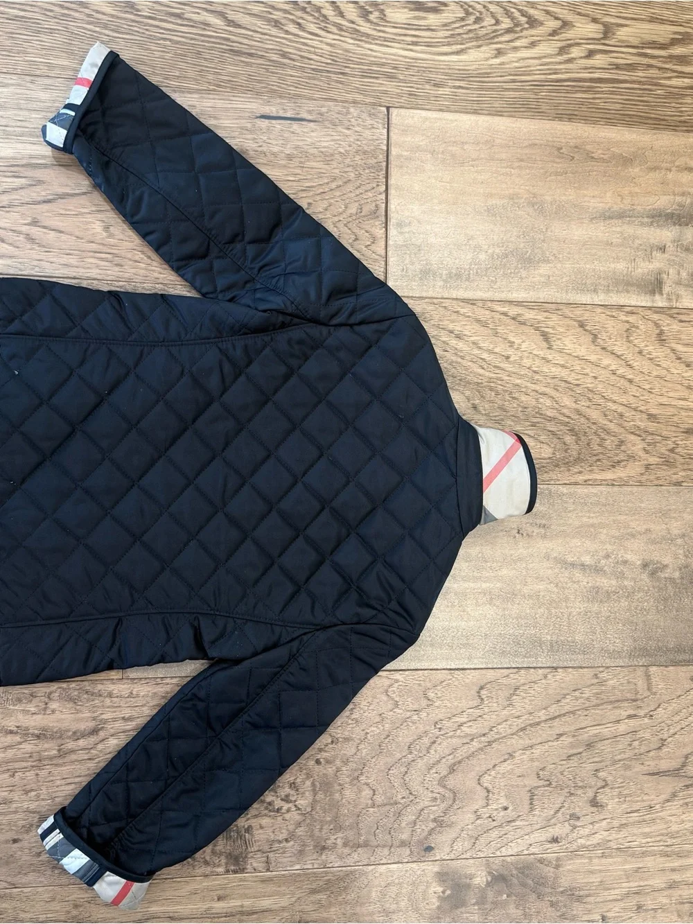 Burberry kids quilted jacket black size 4